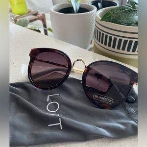 LOFT brand sunglasses 🕶️